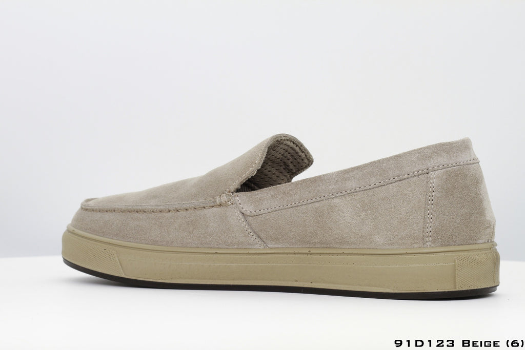 Comfortable Leather Moccasin in Beige